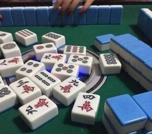 麻将桌上的人生智慧 山东大妈的不败秘诀